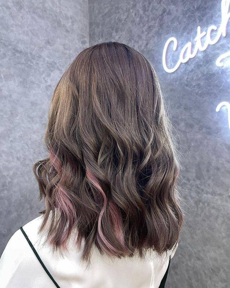 10 Inspirasi Warna Rambut Milk Tea untuk Tampil Menawan | Popbela.com