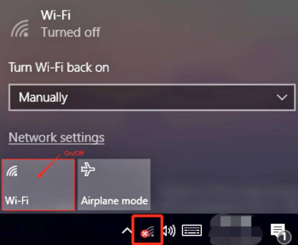 Jamoat transportida qizlarni paypaslagani videosi