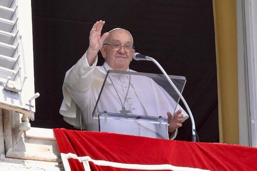 instagram.com/franciscus