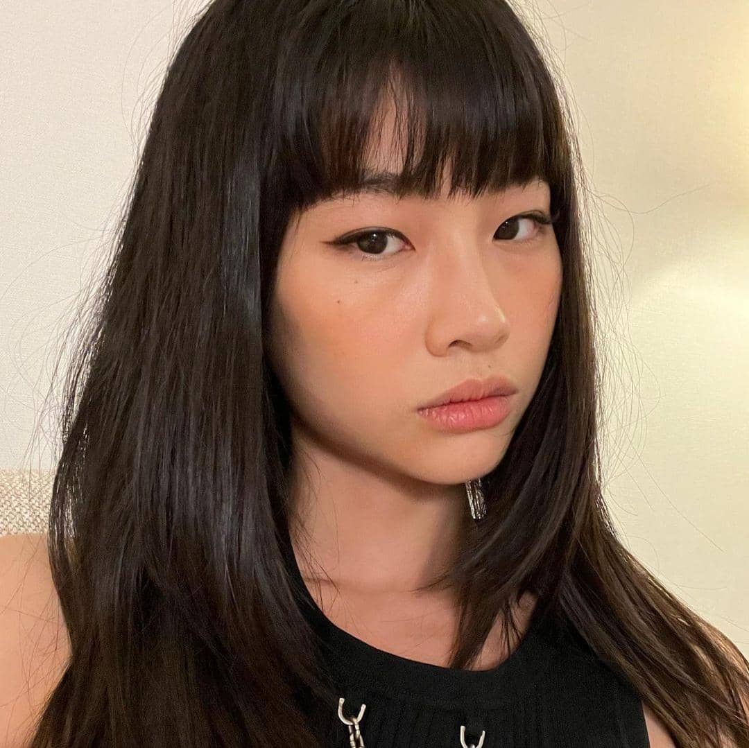 Instagram.com/hoooooyeony