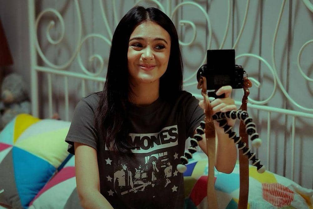 instagram.com/lauramovie