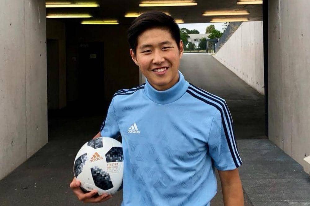 Instagram.com/kanginleeoficial