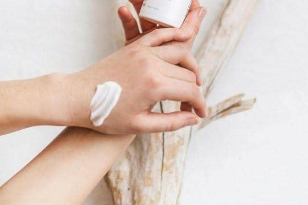 Unsplash.com/Nora Topical