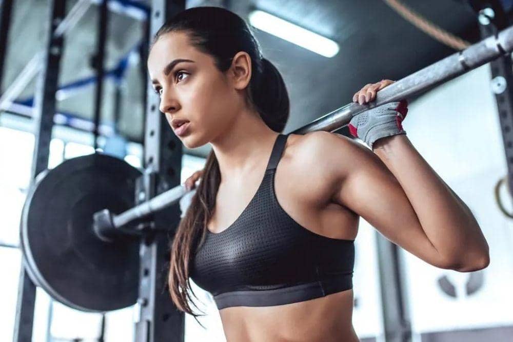 muscleandfitness.com