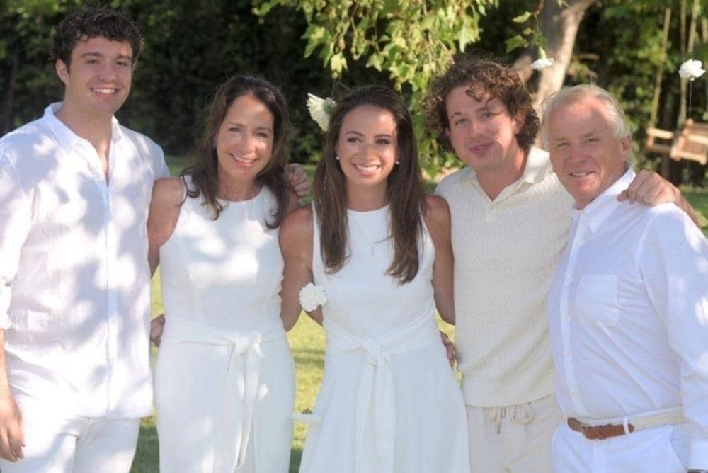 Instagram.com/debraputh