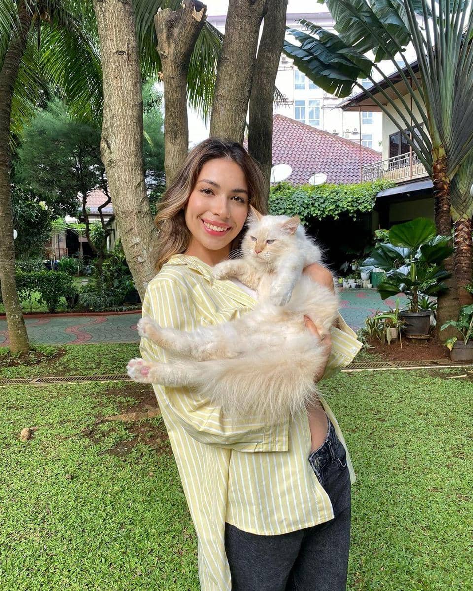 instagram.com/itsclarasha