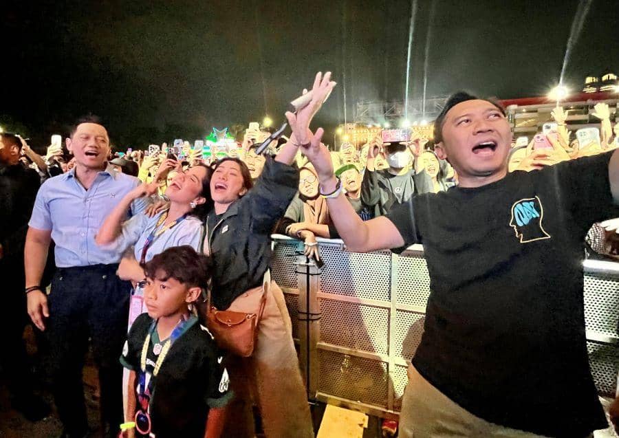 popbela.com/Ayu Utami