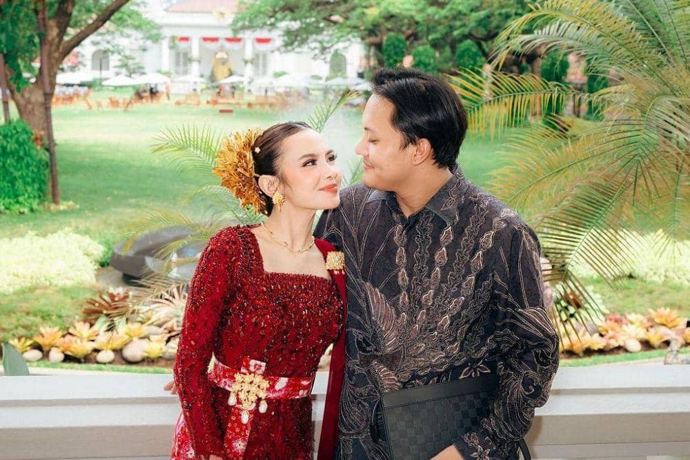 Instagram.com/rizkyfbian