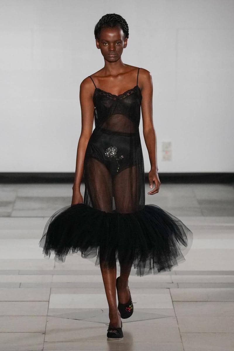 dok. Simone Rocha