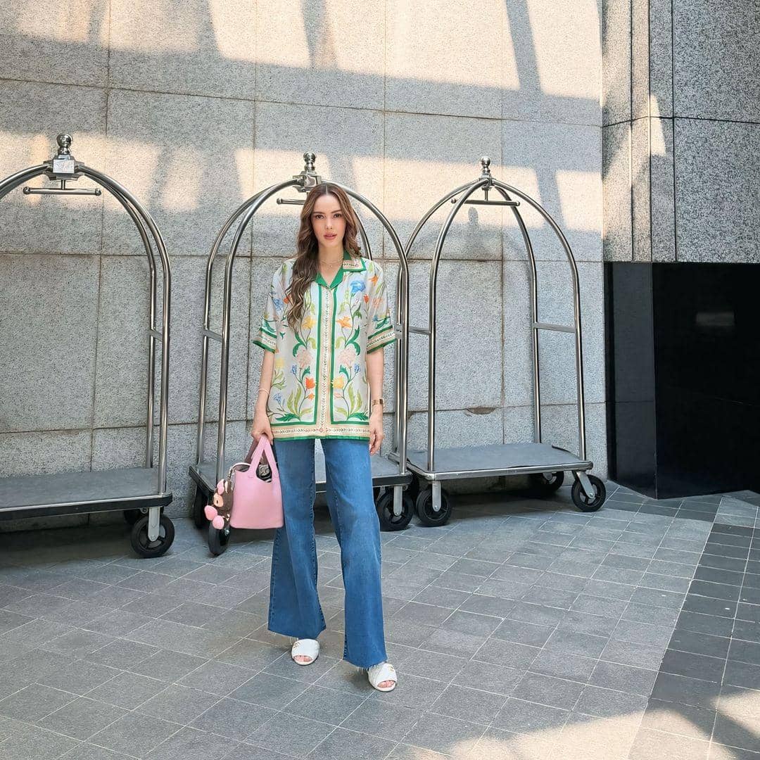 instagram.com/cathysharon