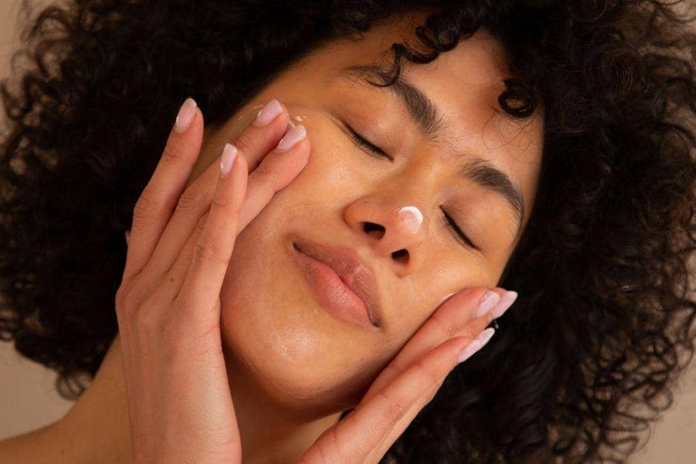 Cara mengatasi jerawat batu di hidung