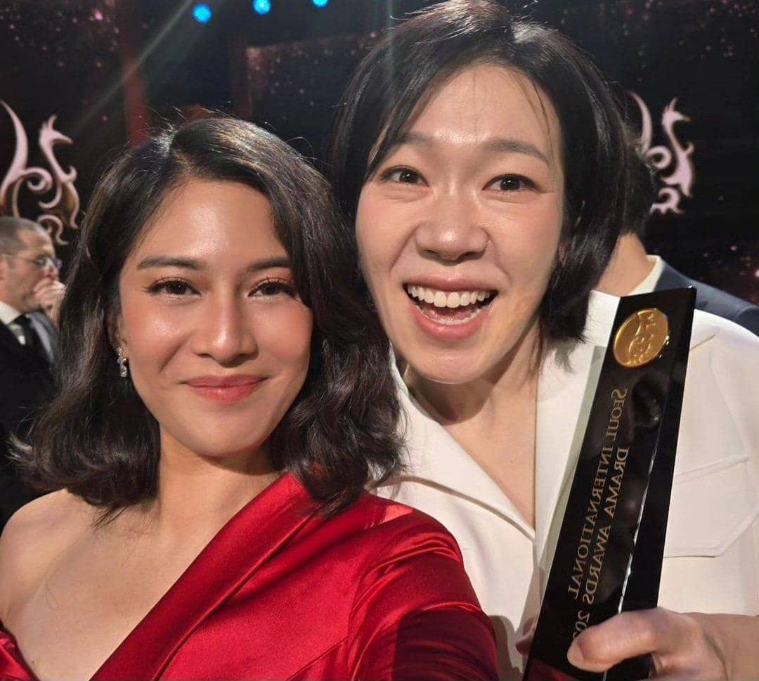 x.com/therealDiSastr