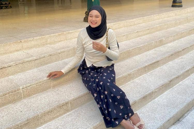 instagram.com/nadinazti