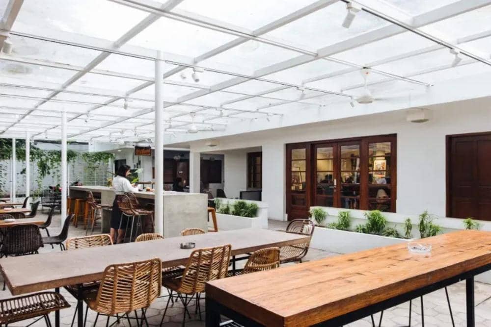 Instagram.com/manualjakarta