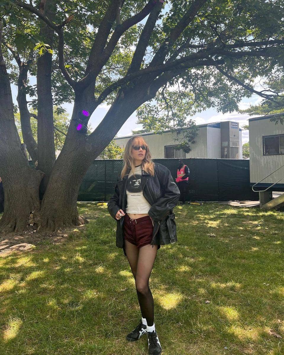 instagram.com/sukiwaterhouse