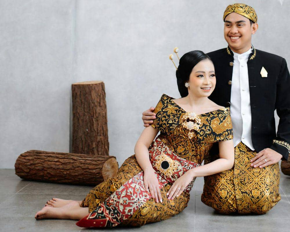 ilustrasi batik modern 