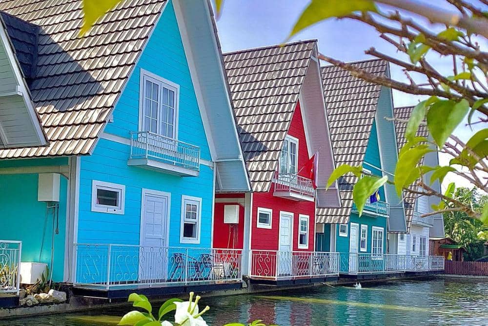 instagram.com/wisataalamoasis_sukabumi