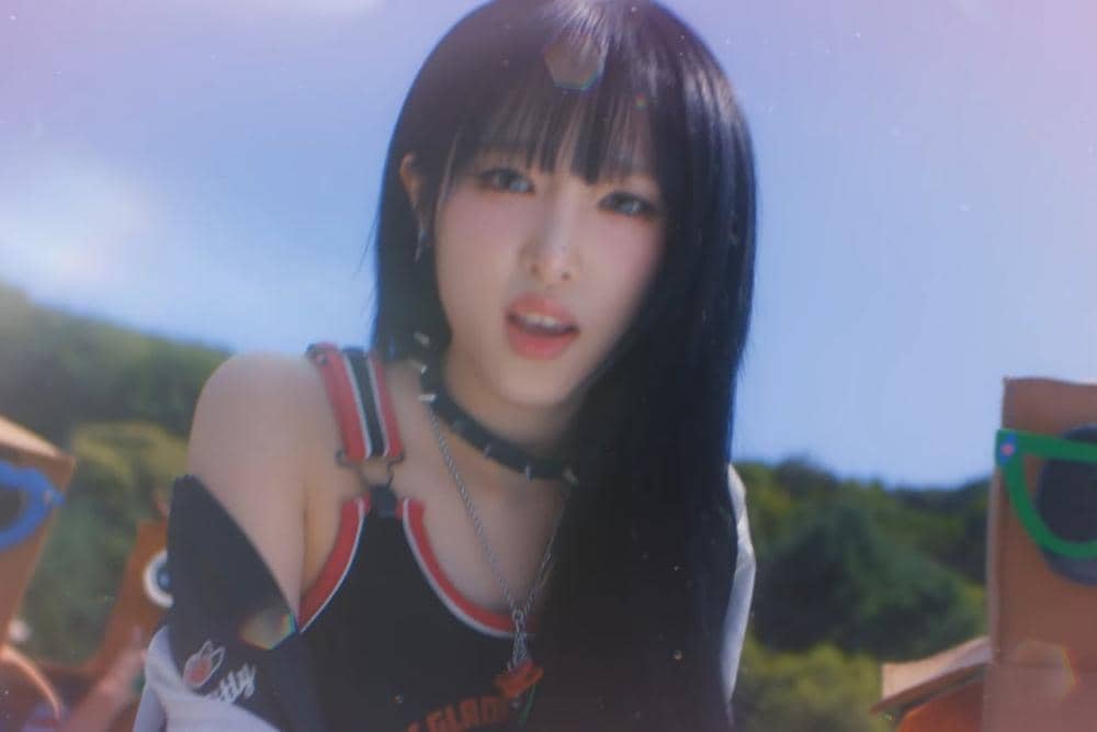 YouTube.com / Stone Music Entertainment