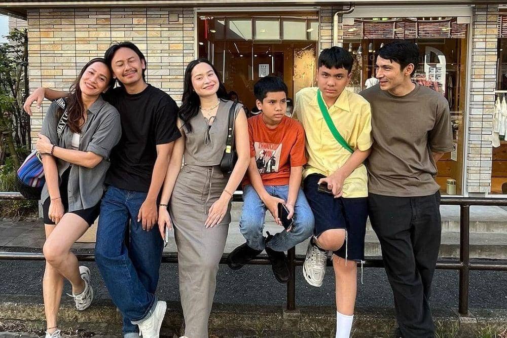 instagram.com/inong_ayu