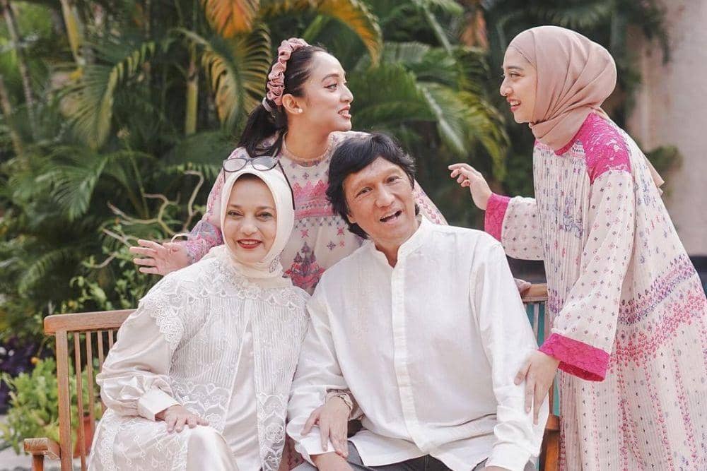 instagram.com/bellafawzi_