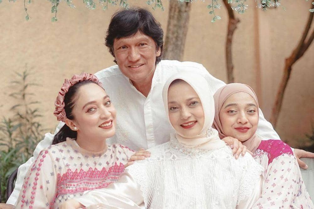 instagram.com/bellafawzi_