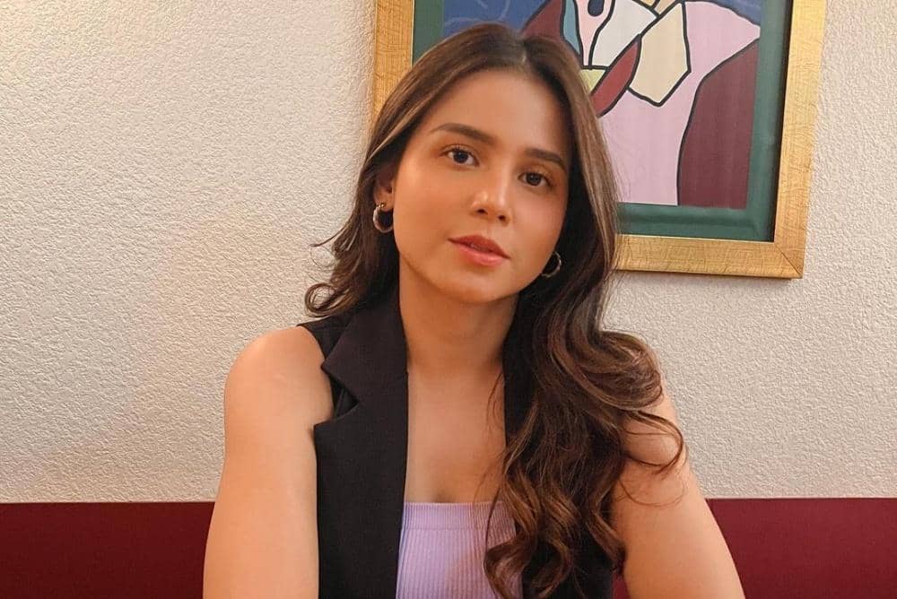 Instagram.com/yunitasiregar