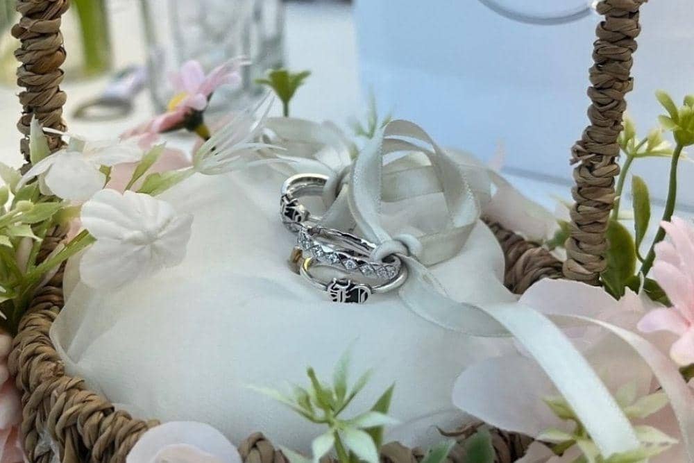 instagram.com/cynicha_