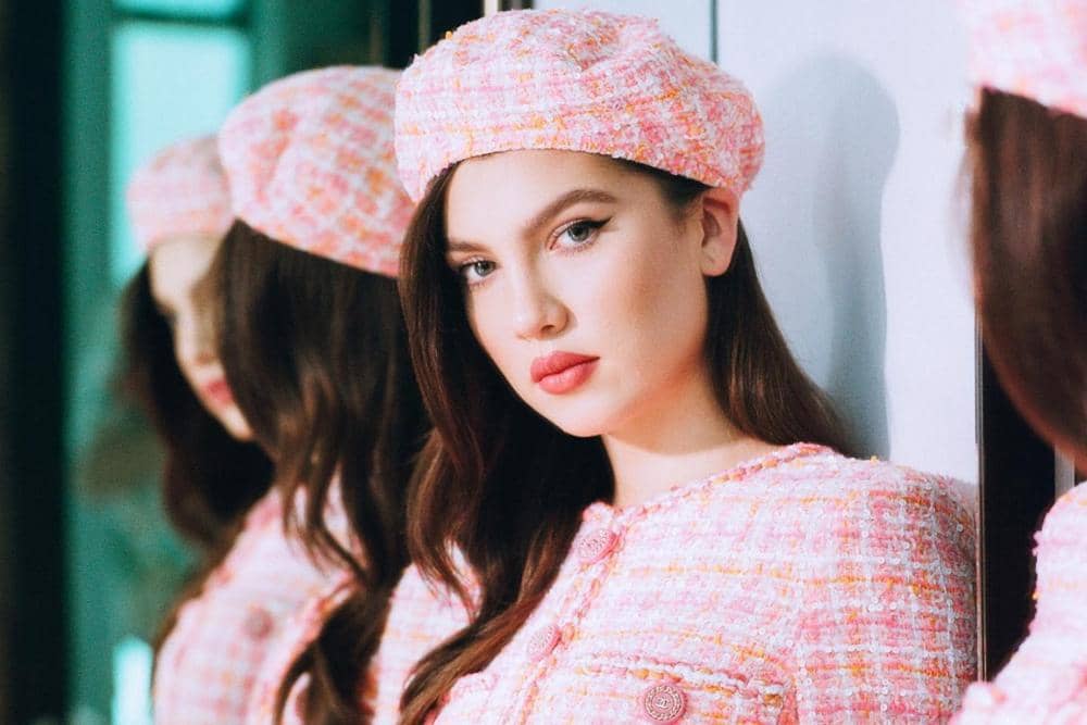 instagram.com/maya_henry