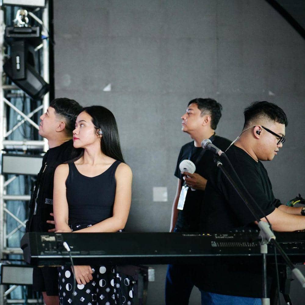 Instagram.com/yurayunita