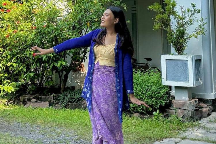 instagram.com/alifiaaaah