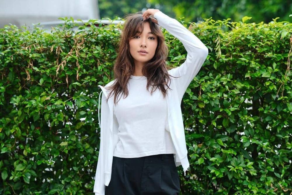 Instagram.com/carissaperusset