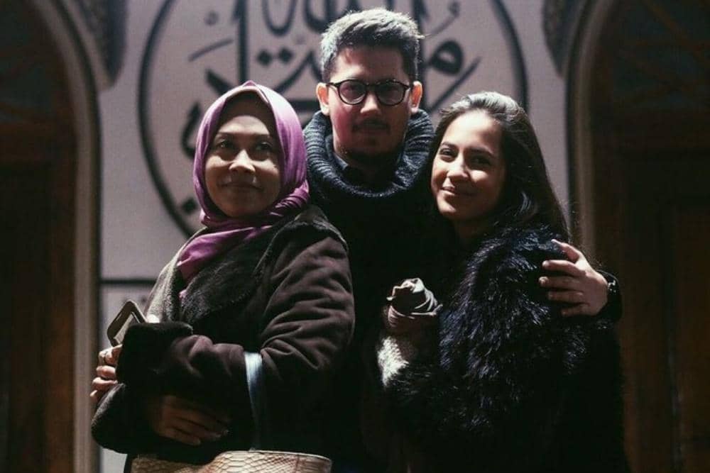 Instagram.com/pevpearce