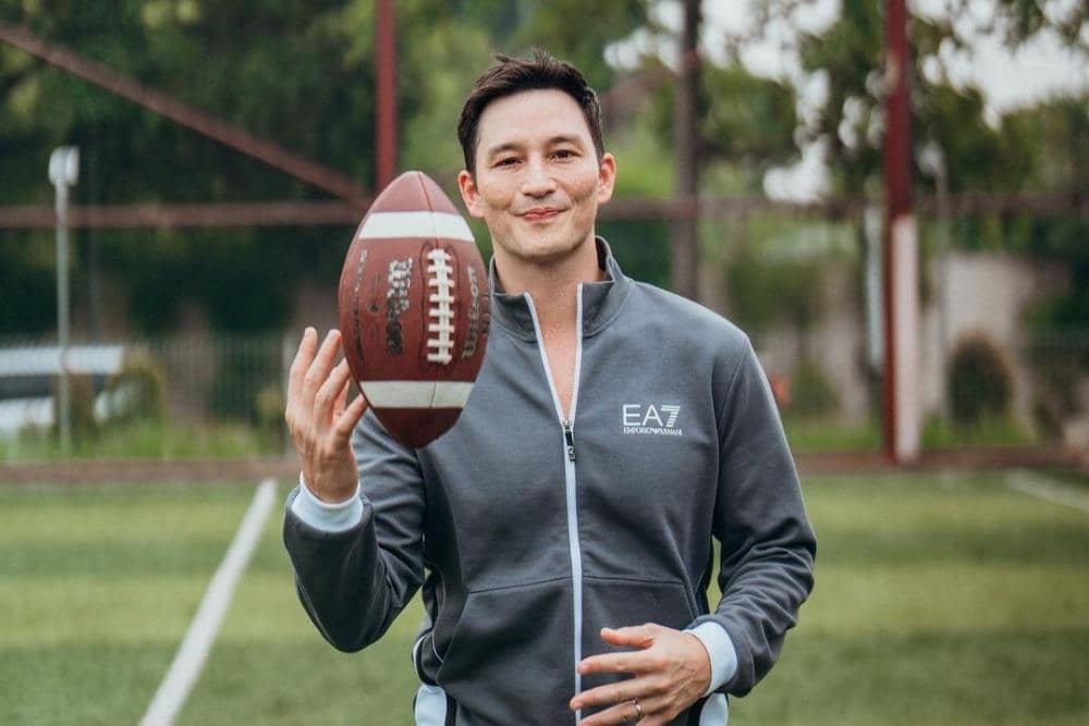 Instagram.com/mike_lewis