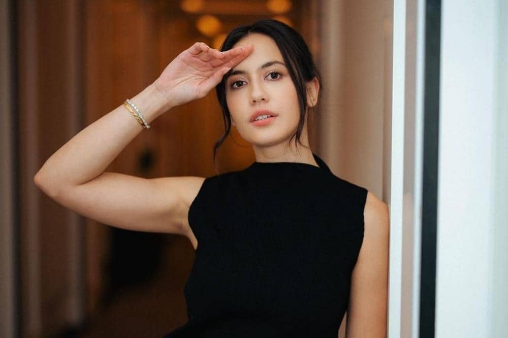 Instagram.com/pevpearce