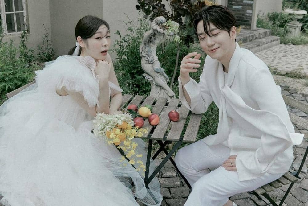 Instagram.com/yunakim