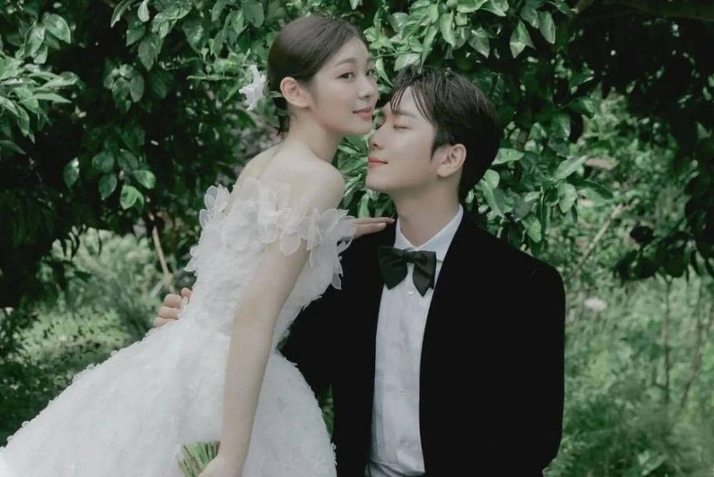 Instagram.com/yunakim