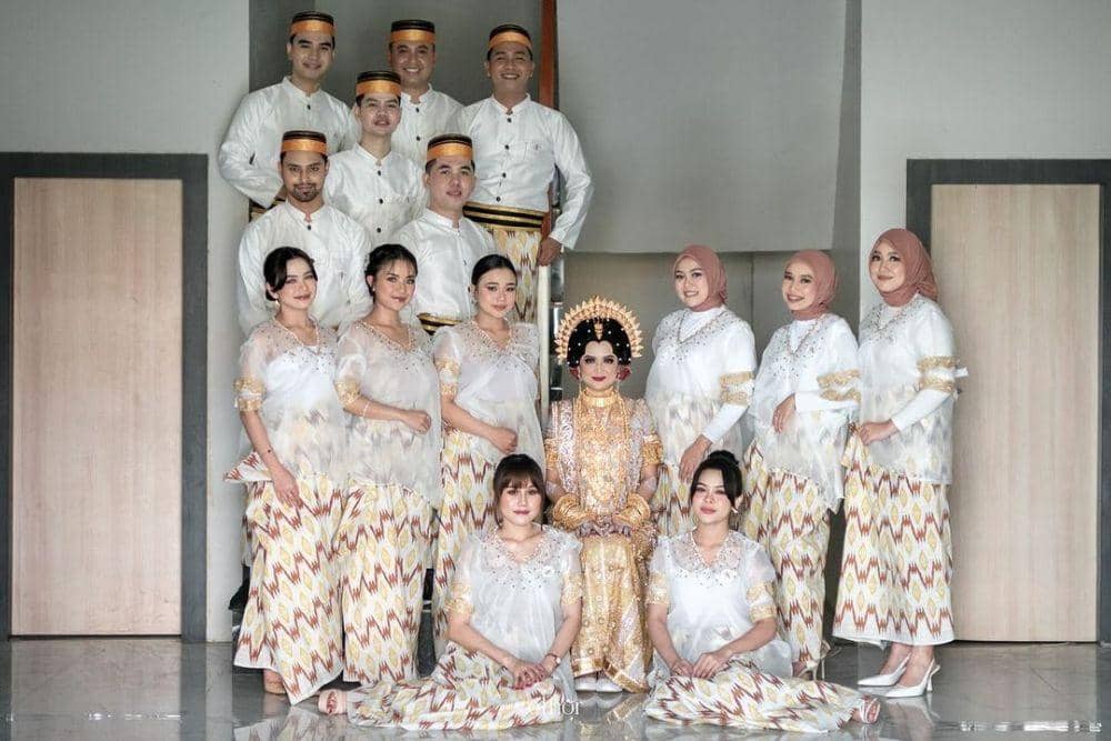 instagram.com/gunawan.lida2020