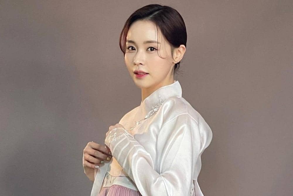 Instagram.com/yunlachoi