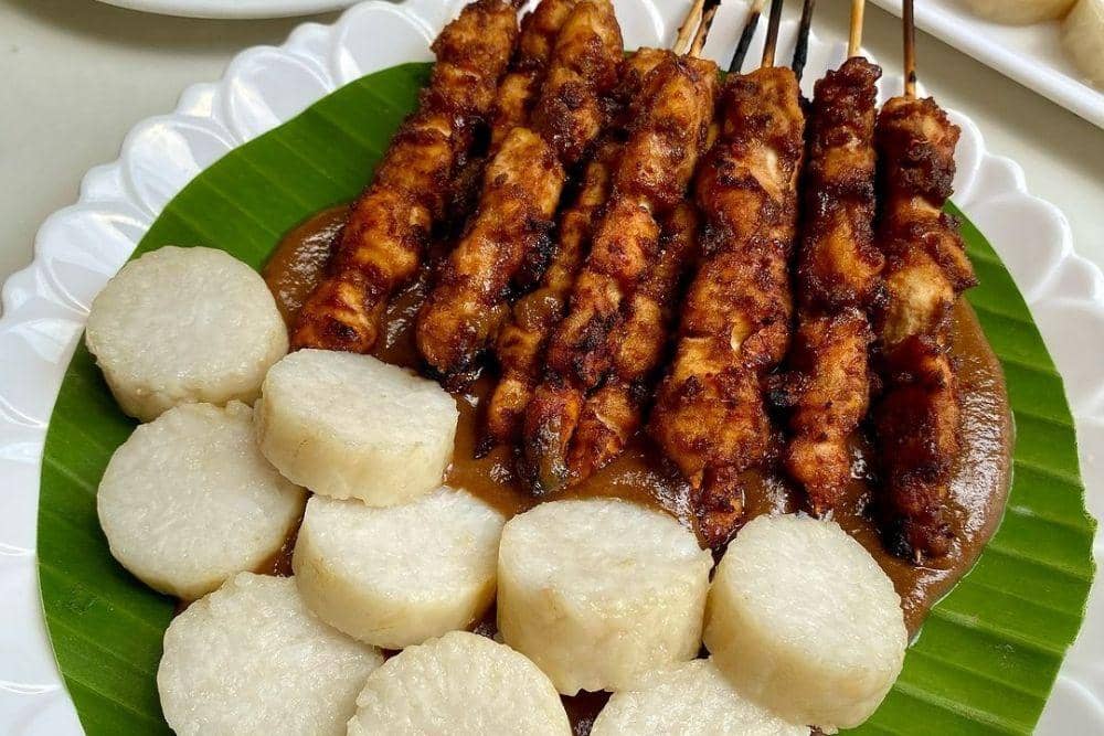 instagram.com/debbie_ariesthea