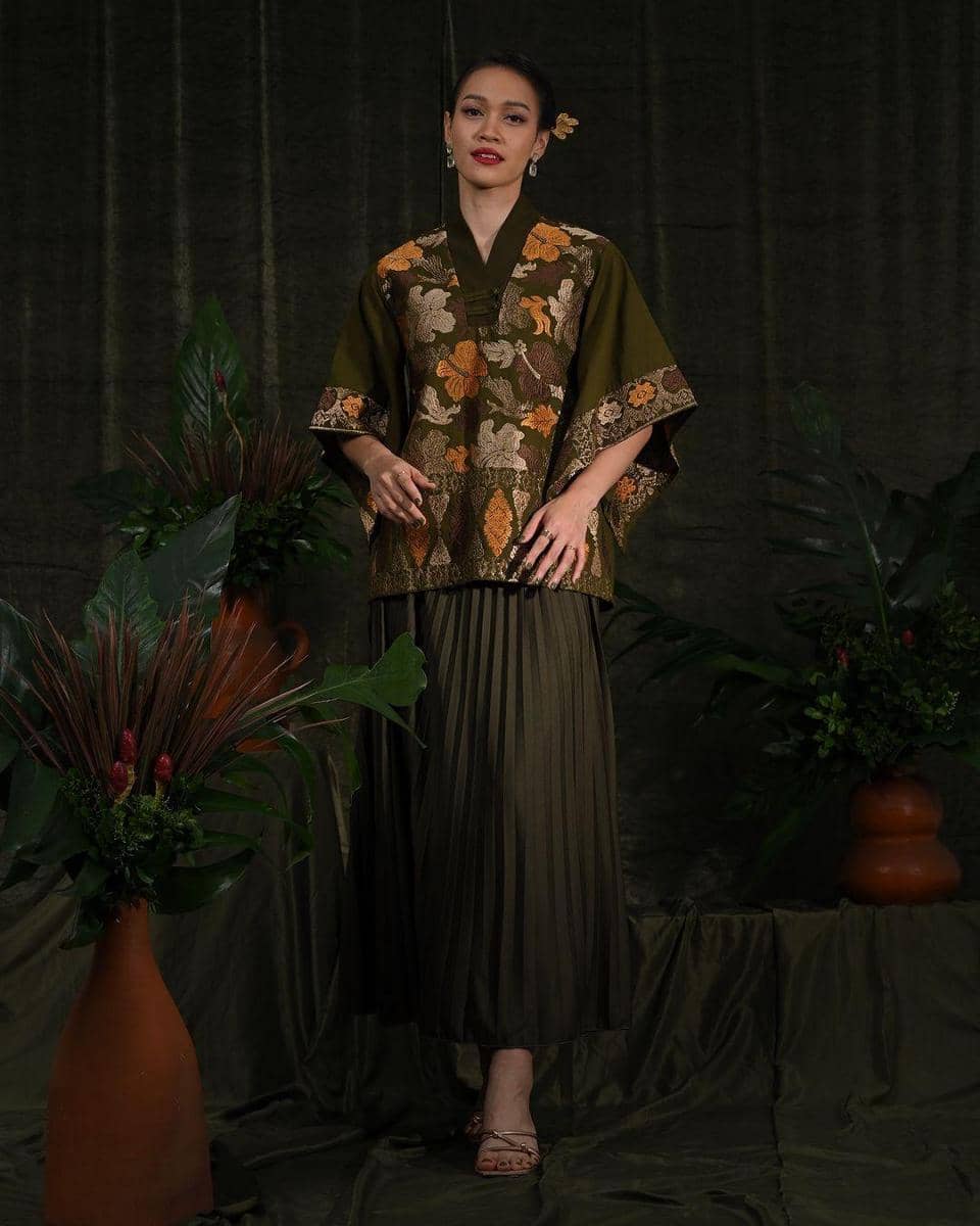 instagram.com/nonararabatik