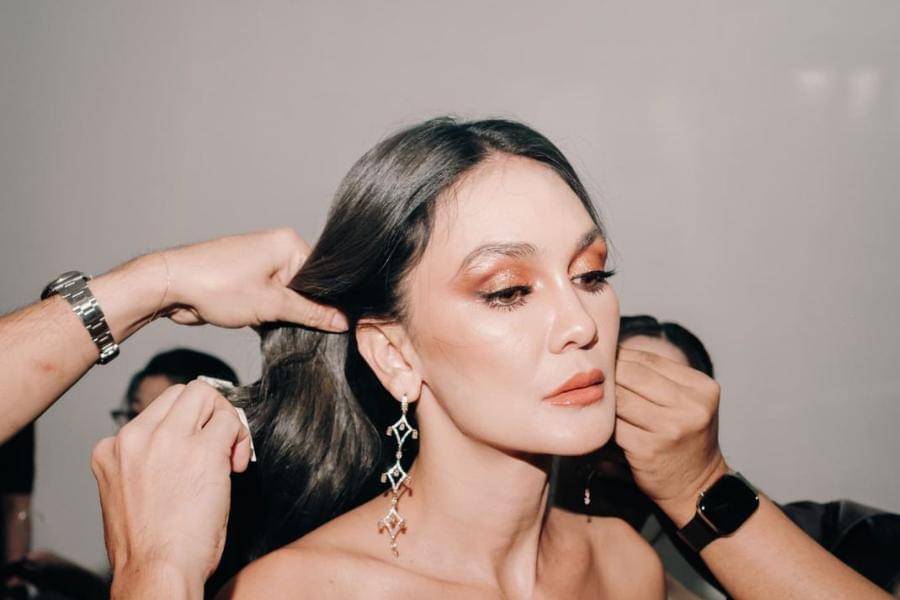 Stunning di Usia Kepala 4, Luna Maya Rutin Lakukan 5 Hal Ini | Popbela.com