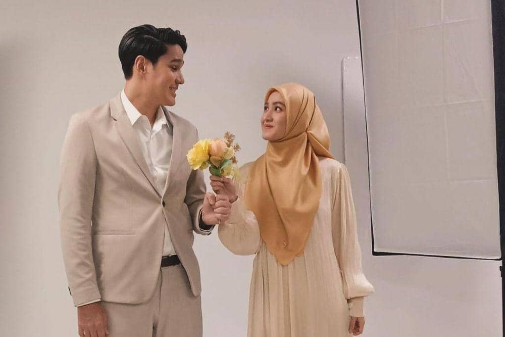 instagram.com/mischach