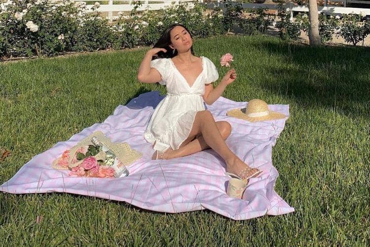 instagram.com/michelechung_