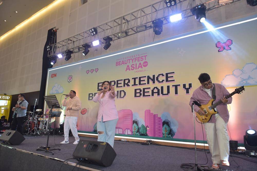 Nagih! Intip Keseruan Penampilan Alderamin Music di BFA Surabaya Day 3