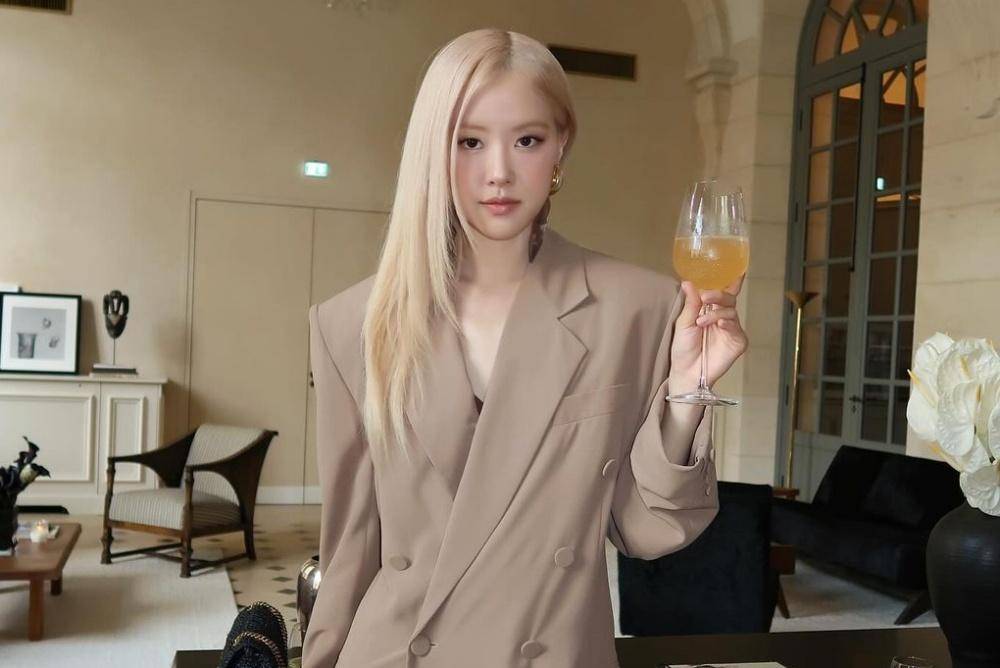 Instagram.com/roses_are_rosie