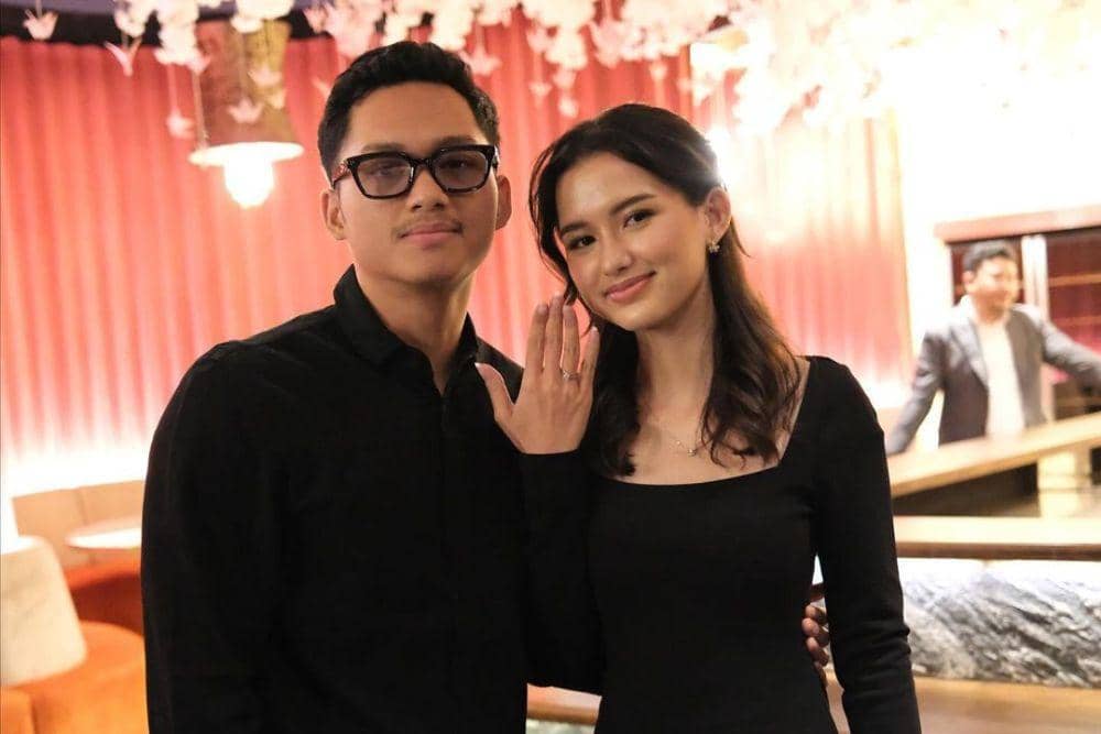 instagram.com/azriel_hermansyah