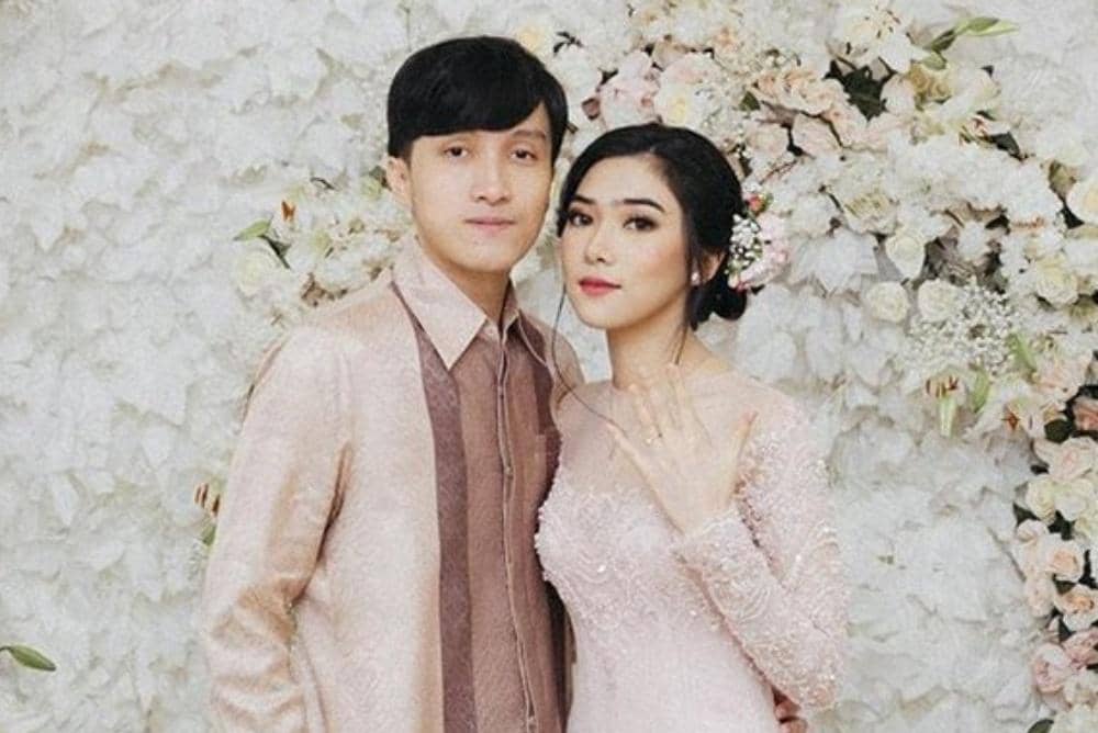 Instagram.com/thebridestory