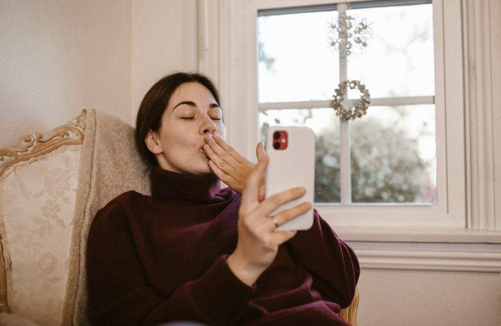 ilustrasi pasangan LDR (pexels.com/RDNE Stock project)