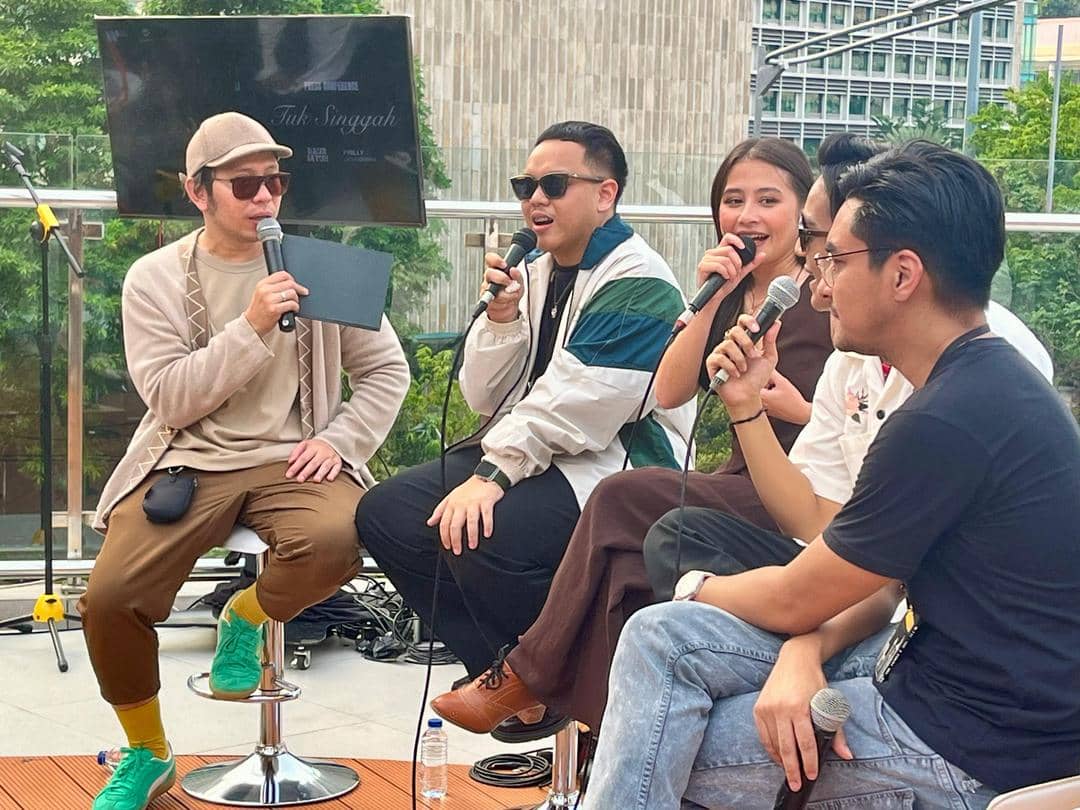 popbela.com/Ayu Utami