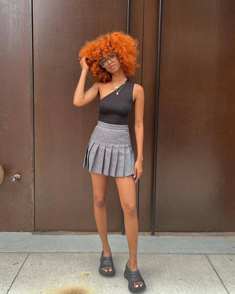 instagram.com/banksnohilary